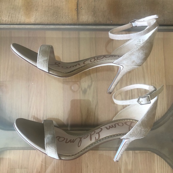 Sam Elderman Ankle Strap Sandals - Picture 6 of 6